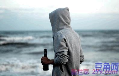 关于一人饮酒的词句