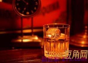 酒烈词句 描写烈酒的句子