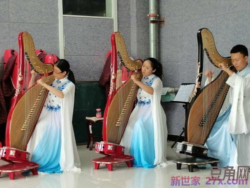 形容箜篌的乐声的词句
