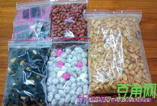 代表苍老和焦脆的词句 形容人苍老憔悴的成语