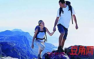 庆祝登山项目的词句 有关登山的句子