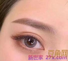 描述眉毛和指尖的词句 描写眉毛鼻子手的句子