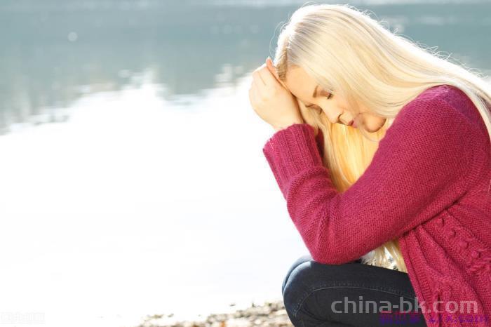 男人不和小三分手也不离婚(不跟小三分手也不和我离婚)