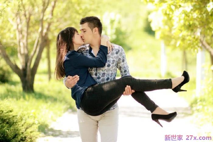 25岁未婚男睡了38岁已婚女(已婚女和未婚男的婚外情有多可怕)