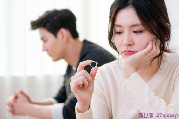 老公出轨两次了该不该守婚(女人应该选择离婚还是守婚)