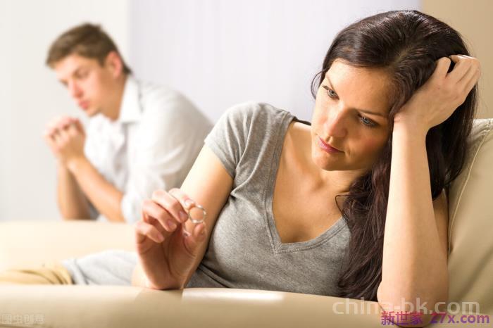 老公出轨两次了该不该守婚(女人应该选择离婚还是守婚)