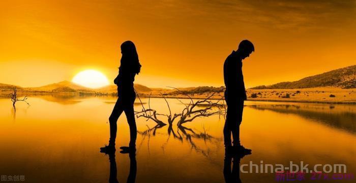 为了小三离婚的男人(为了小三抛妻弃子的前夫)