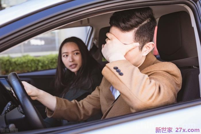 五十岁离婚的夫妻谁好过(50岁以后离婚的夫妻)