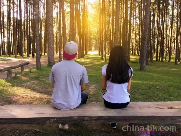 为什么男孩不介意姐弟恋(为什么现在越来越多人选择姐弟恋)