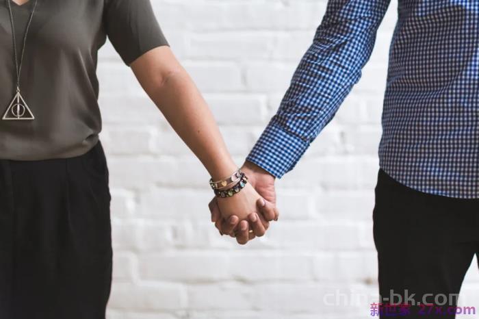 二婚男人不爱你的表现(男生不爱你的这4种表现)