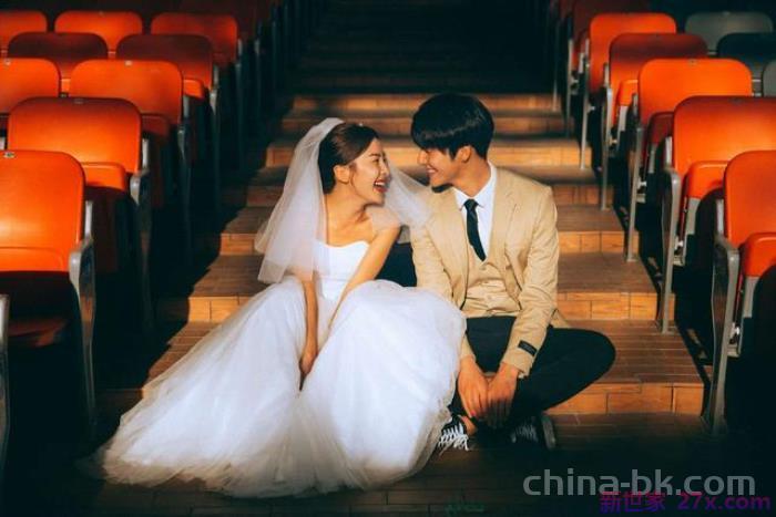 老婆是扶弟魔要不要离婚(只有离婚一条出路吗)