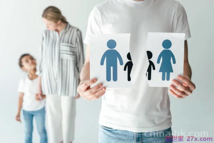 离婚女人带孩子的心酸(离婚后不要孩子的女人怎么想的)