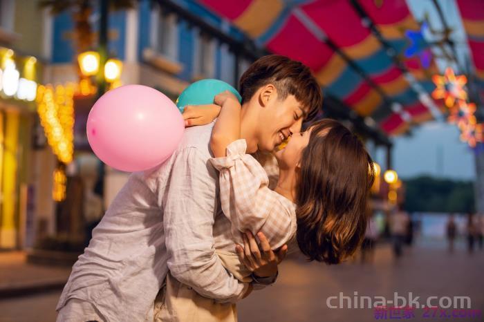 男人挽留你是什么心理（其实是他深情地挽留）