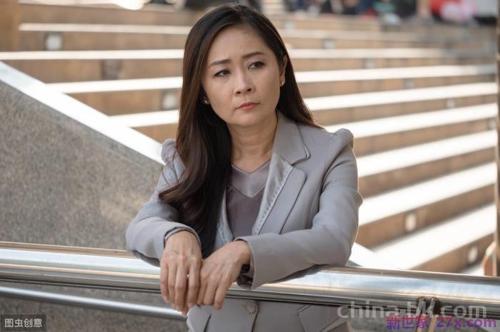 各种看不惯老公怎么办(你看不惯自己的丈夫)