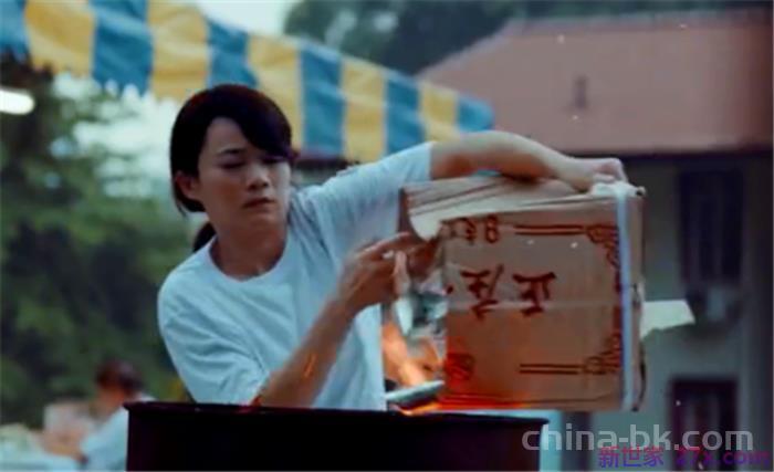 性过程十分详细故事(小针管引出夫妻性尴尬的故事)