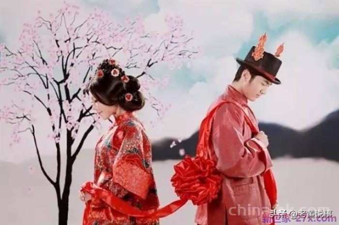 什么叫结发夫妻（古人为何将原配称作结发夫妻）