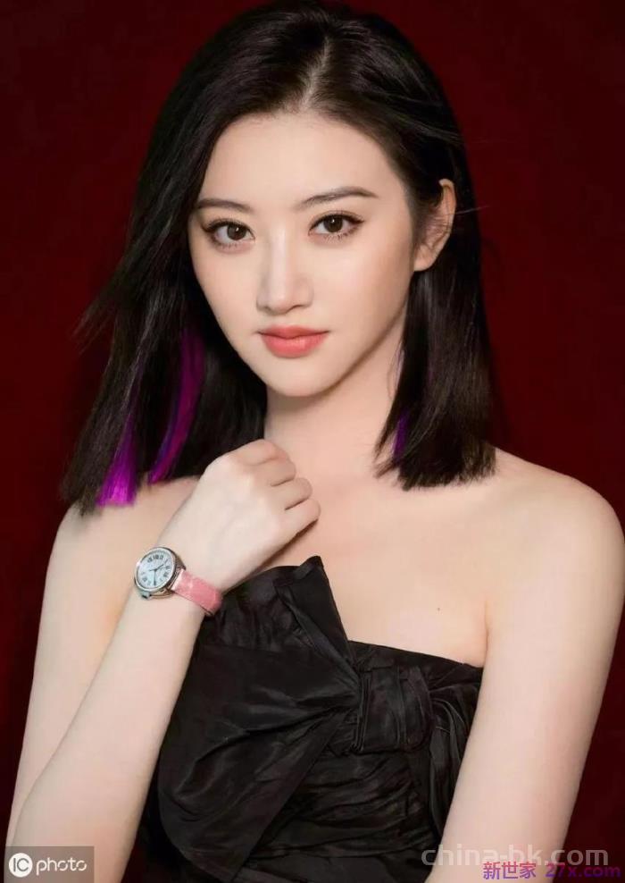 离婚的单身女人最快乐(离婚单身女人快乐自由的生活)