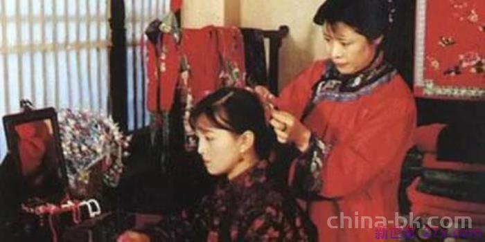 老公送梳子是什么意思(知道送梳子的含义后)