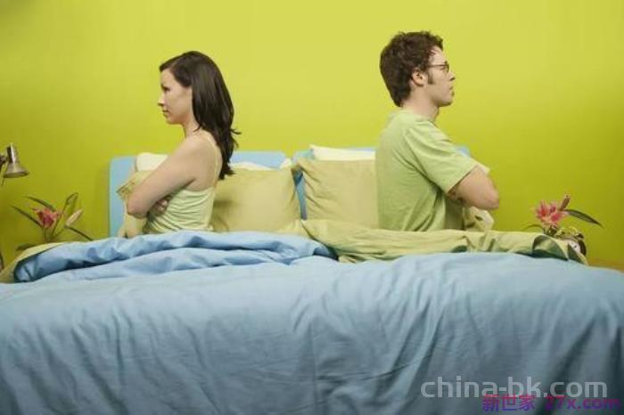 老公出轨了,我该去找第三者吗(情商高的女人不会去找第三者)