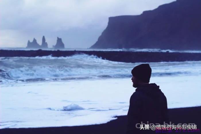 男人精神出轨后的心理(出轨男人的心理分析)