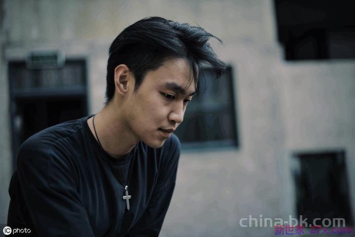 二婚男的优势有哪些(二婚男人的幸福存在两面)