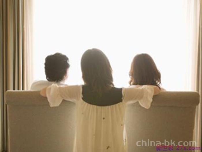 发短信给小三警告内容(疫情期间给出轨男女的警告)