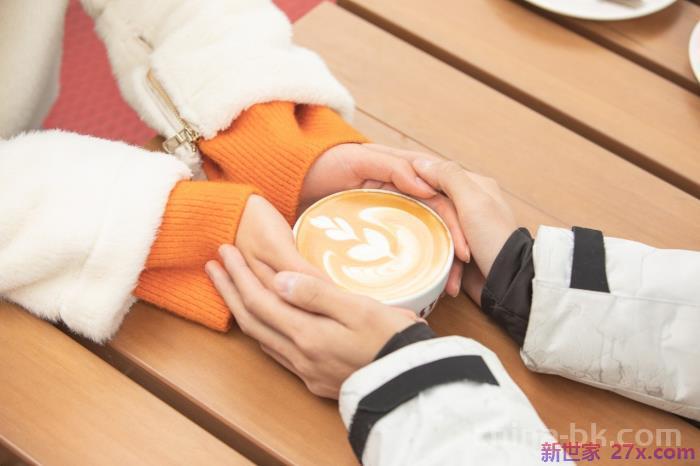 一句话霸气公布结婚(如果用一句话来官宣结婚)