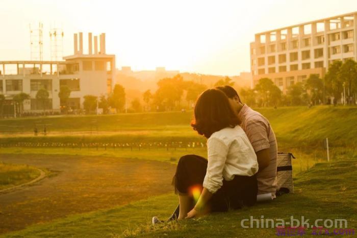 一句话霸气公布结婚(如果用一句话来官宣结婚)