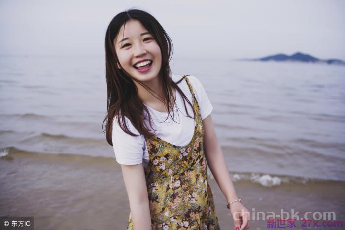 男人动手打你该离婚吗(女人就该准备离婚了)