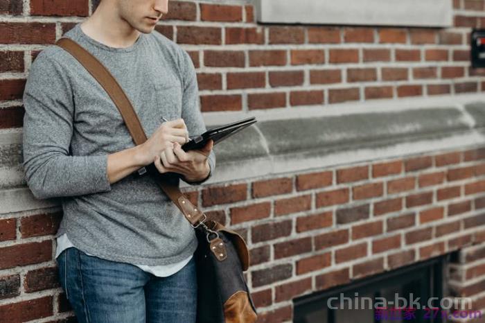女人出轨后有什么下场(女人和别的异性有了关系)