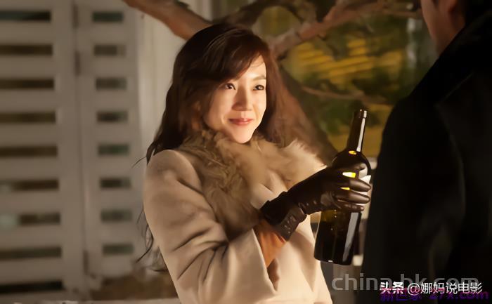 用什么办法让妻子在外面出轨(买通隔壁老王勾引妻子出轨)