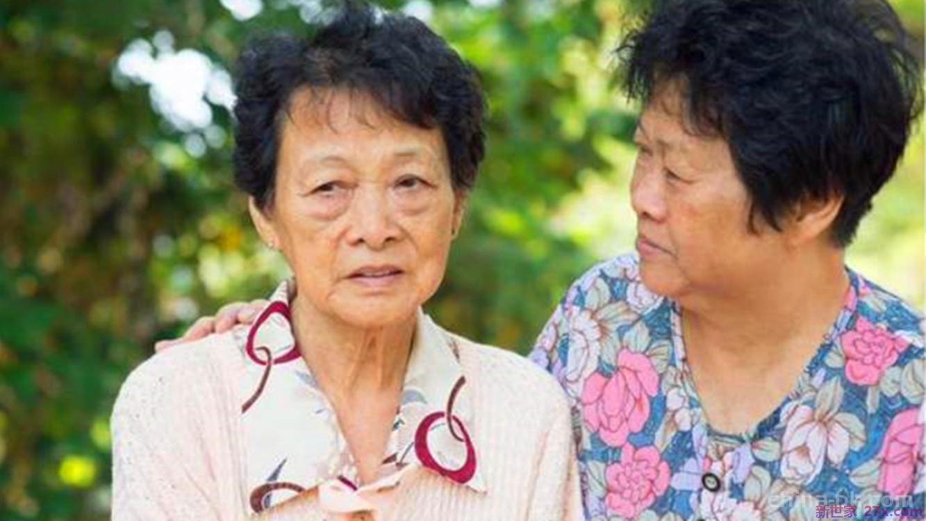 老了体弱多病时 儿媳和女儿谁更靠得住 三位婆婆实话实说
