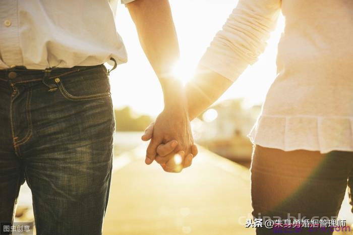 老公出轨想离婚怎么办(心理崩溃想马上离婚)