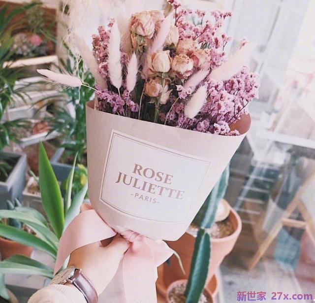 简单的心境,才能拥有快乐的心情(拥有快乐好心情的句子)