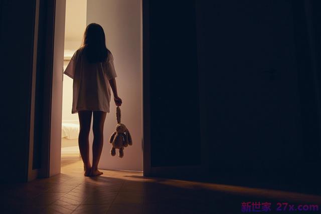 真诚的情感咨询:我该不该一直离开老公的出轨？？丈夫欺骗同一个女人7年。